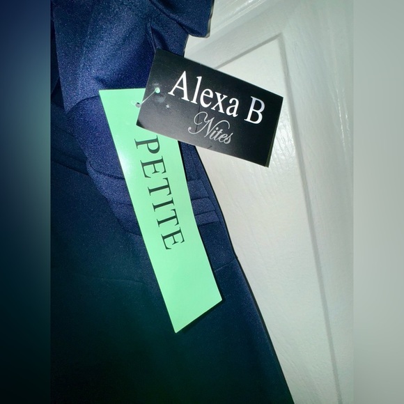 Alexa B Nights Elegant Navy Blue Off-Shoulder rhinestone strap gown Sz. 12P NWT - Picture 4 of 11